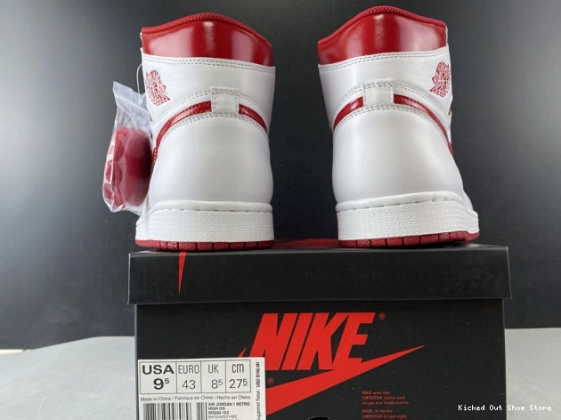 Kick Theory (2017) Retro Air 1 Red 555088-103 Metallic Jordan 0818
